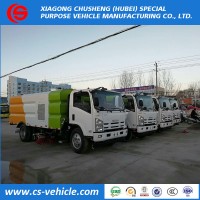 Manufacturer 4X2 Isuzu Vacuum Road Cleaning Trucks with Sweeper Brushes